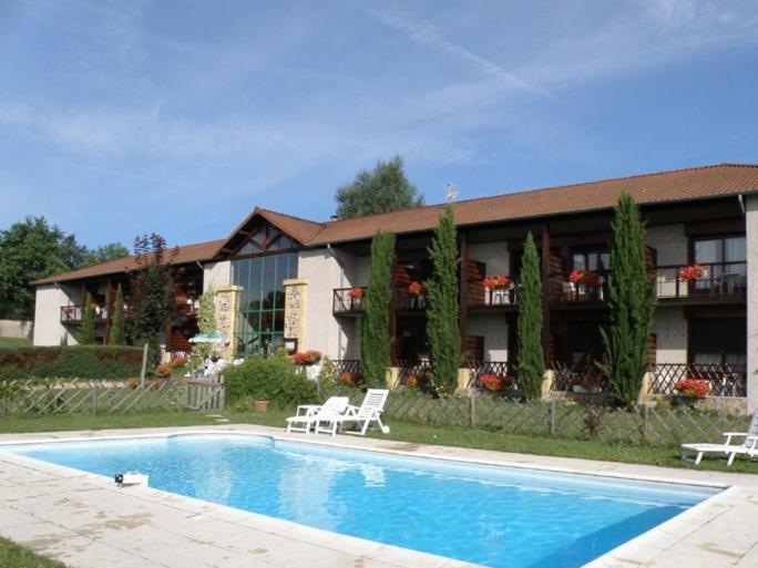 Hotel Du Golf Roanne Exterior foto